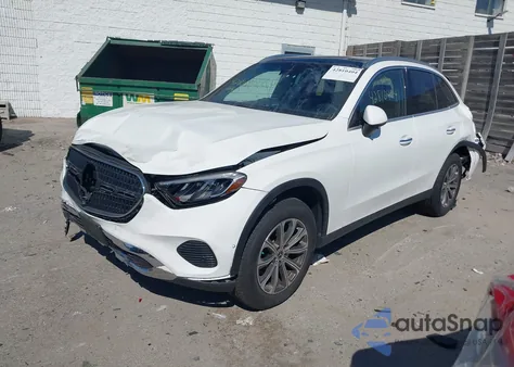 2024 Mercedes-Benz Glc z USA, uszkodzony, nr VIN W1NKM4HB7RF203786